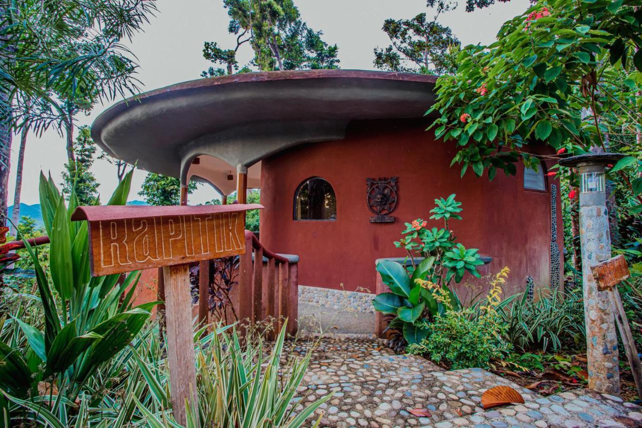 Atremaru Jungle Retreat Hotel Puerto Princesa Ngoại thất bức ảnh