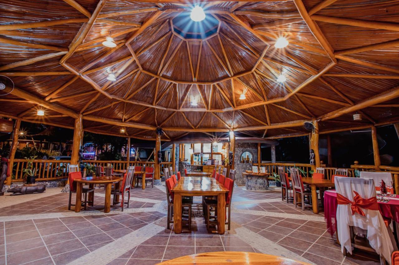 Atremaru Jungle Retreat Hotel Puerto Princesa Ngoại thất bức ảnh