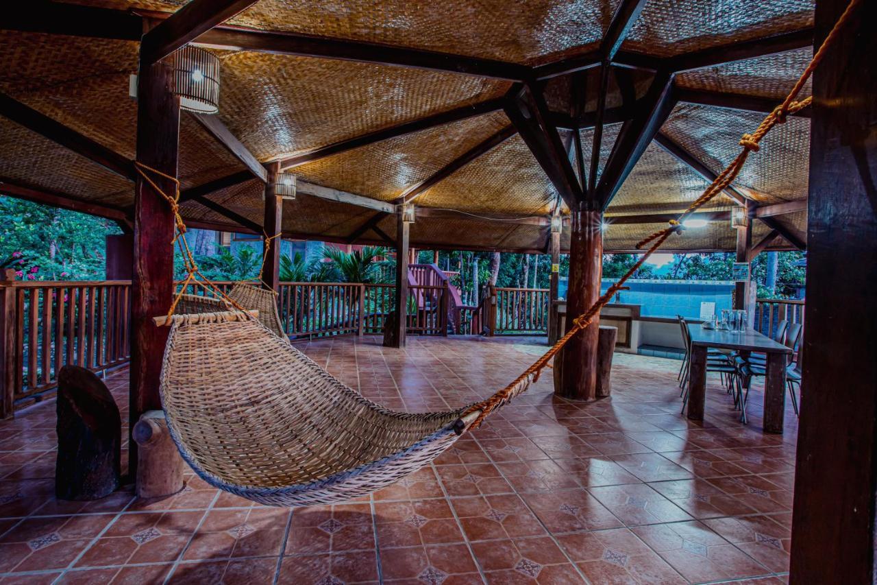 Atremaru Jungle Retreat Hotel Puerto Princesa Ngoại thất bức ảnh