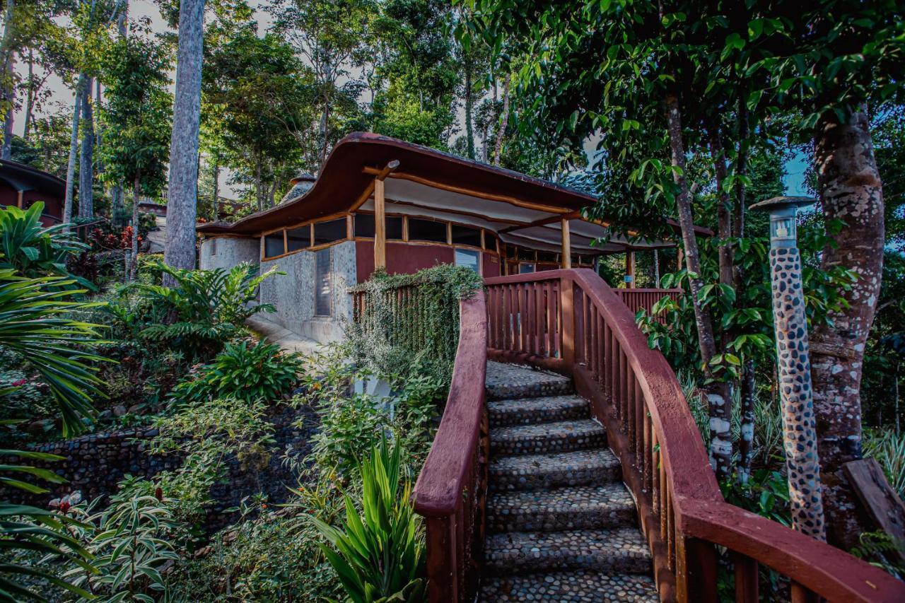 Atremaru Jungle Retreat Hotel Puerto Princesa Ngoại thất bức ảnh
